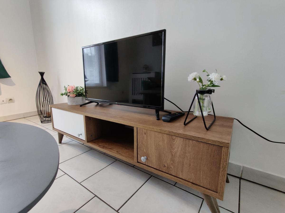 Logement Entier Proche Tribunaux Дуэ Экстерьер фото